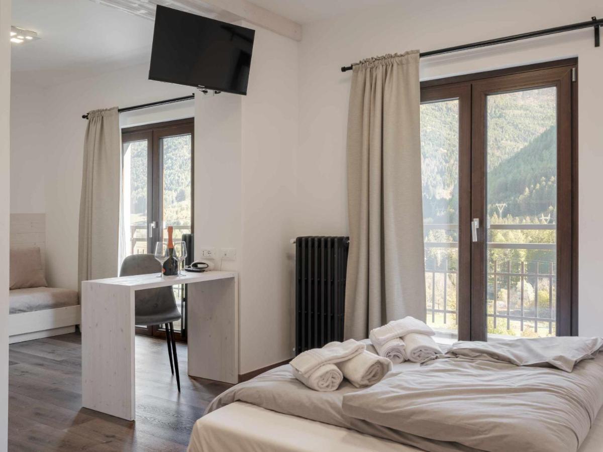 Hotel Garni Alta Valle Vione Екстер'єр фото